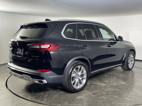 Certified 2023 BMW X5 xDrive40i w/ Premium Package image 5