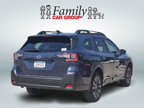 Used 2025 Subaru Outback Onyx Edition AWD/4WD image 4