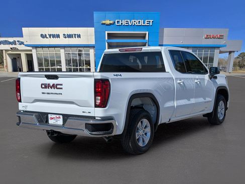 Certified 2024 GMC Sierra 1500 SLE image 8