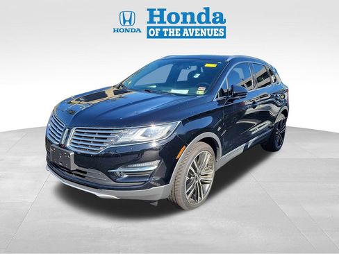 Used 2017 Lincoln MKC Reserve w/ Lincoln MKC Climate Package image 3