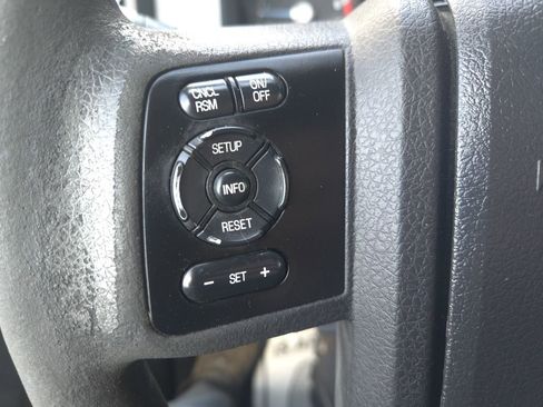Used 2011 Ford F250 XL w/ Skid Plate Pkg AWD/4WD image 22