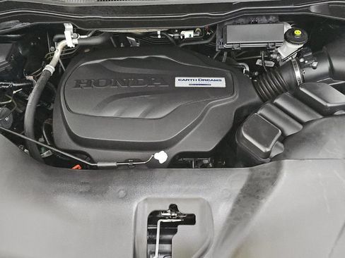 Used 2019 Honda Ridgeline RTL-T image 10