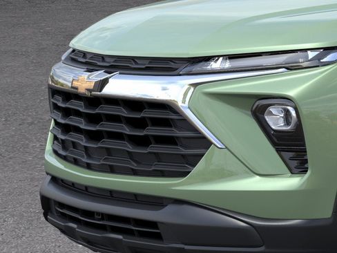New 2026 Chevrolet TrailBlazer LS AWD/4WD image 13