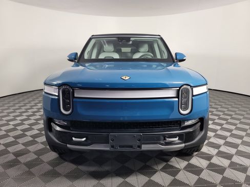 Used 2024 Rivian R1S Adventure AWD/4WD image 8