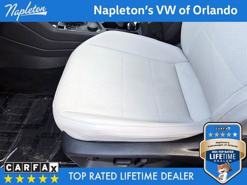 Used 2021 Volkswagen Tiguan SE R-Line image 28