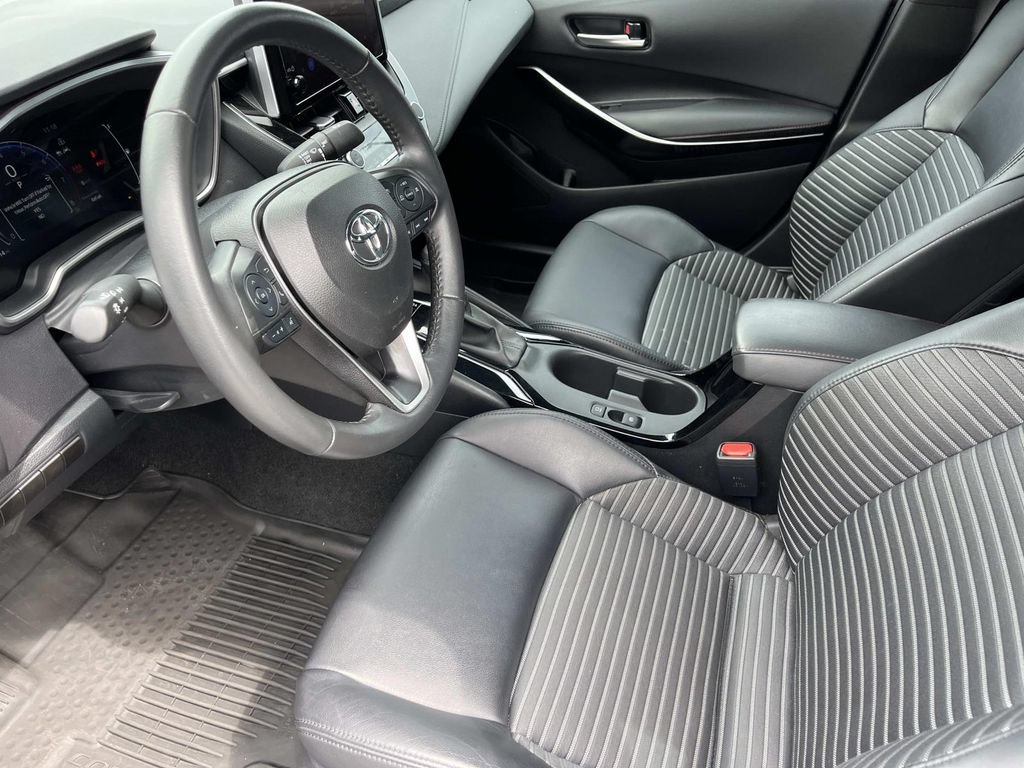 Used 2024 Toyota Corolla XSE FWD image 25