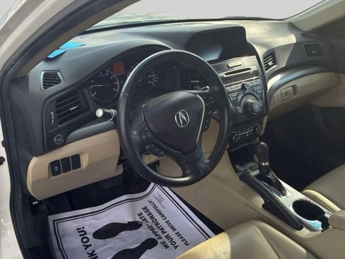 Used 2014 Acura ILX Hybrid w/ Technology Package FWD image 3