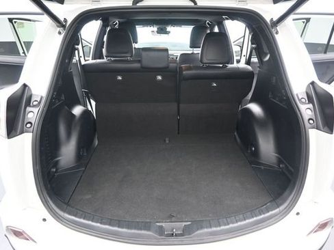 Used 2018 Toyota RAV4 SE w/ Power Extra Value Package FWD image 16