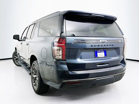 Used 2022 Chevrolet Suburban Z71 w/ Luxury Package image 6