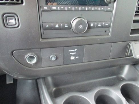 Used 2023 GMC Savana 2500 w/ Driver Convenience Package image 14