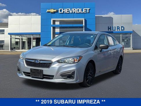 Used 2019 Subaru Impreza 2.0i image 8