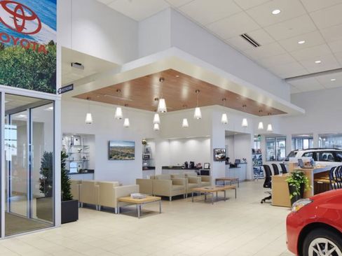 Used 2024 Nissan Altima 2.5 SV image 5