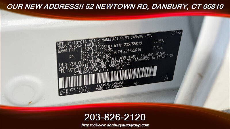 Used 2022 Toyota RAV4 XLE Premium FWD image 32
