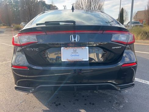 Used 2024 Honda Civic Sport image 7