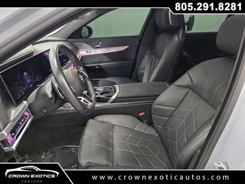 Used 2023 BMW 760i xDrive w/ Executive Package AWD/4WD image 32