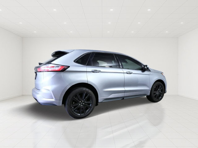 Certified 2024 Ford Edge ST-Line AWD/4WD image 6