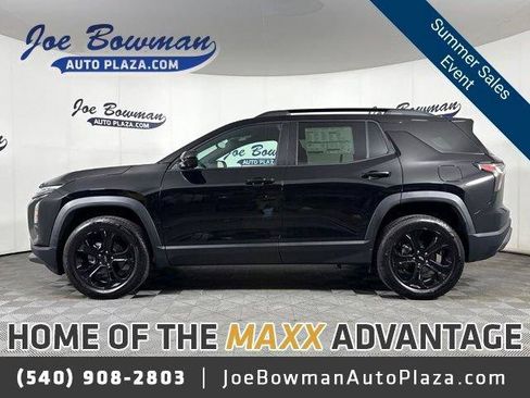 New 2026 Chevrolet Equinox LT w/ Convenience Package II AWD/4WD image 1