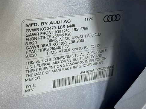 Certified 2025 Audi Q5 2.0T Premium image 32