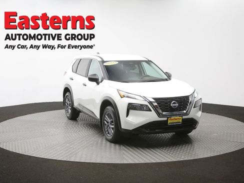 Used 2023 Nissan Rogue S AWD/4WD image 51