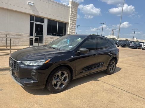 Used 2024 Ford Escape ST-Line w/ Equipment Group 301A FWD image 1