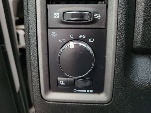 Used 2021 RAM 1500 Tradesman image 13