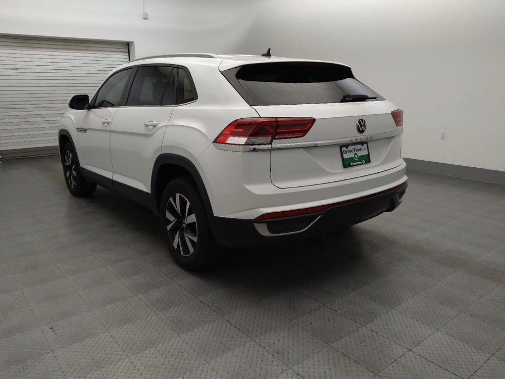 Used 2021 Volkswagen Atlas Cross Sport SE FWD image 5