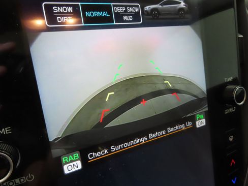 Used 2025 Subaru Crosstrek 2.5i Limited w/ Crosstrek Mirror Package image 20