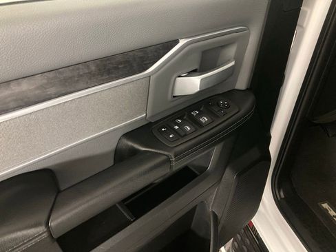 Used 2022 RAM 2500 Big Horn image 13