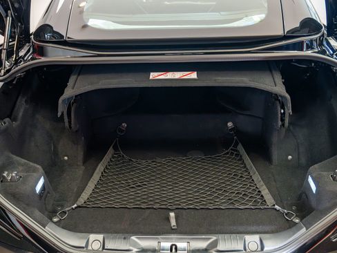 Used 2019 Ferrari Portofino RWD image 26