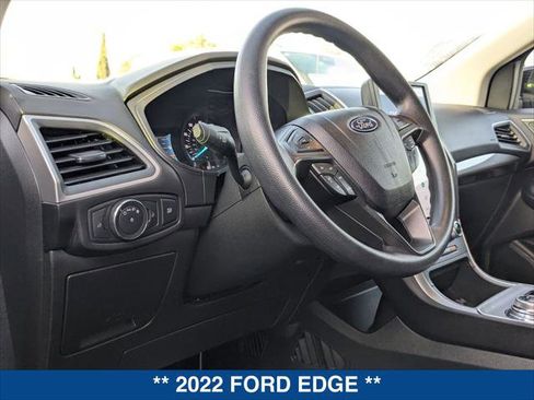 Used 2022 Ford Edge SE w/ Black Appearance Package AWD/4WD image 12
