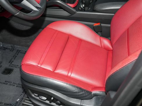 Certified 2025 Porsche Cayenne E-Hybrid AWD/4WD image 22