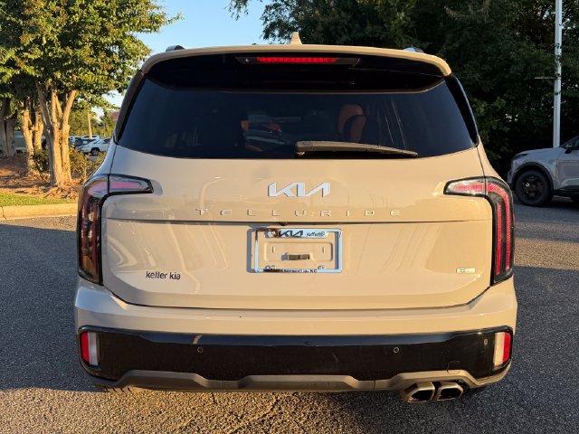 Certified 2024 Kia Telluride SX Prestige X-Line AWD/4WD image 4