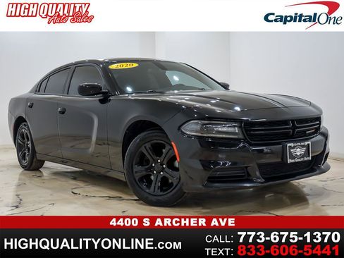 Used 2020 Dodge Charger SXT w/ Leather Interior Group image 1