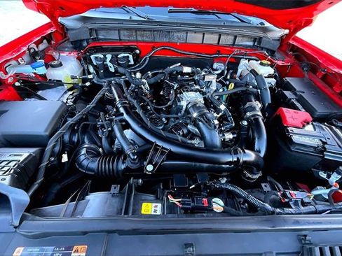 Used 2023 Ford Bronco Outer Banks image 9