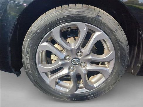 Used 2019 Toyota Yaris LE image 24