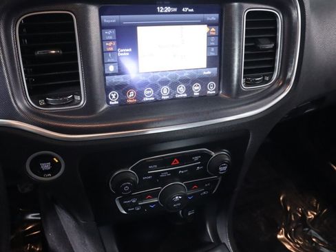 Used 2017 Dodge Charger R/T Scat Pack w/ Beats Audio Group image 15