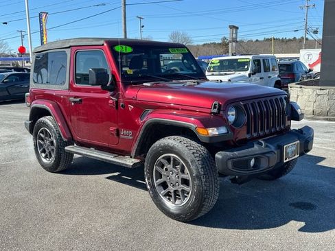 Used 2021 Jeep Wrangler Sport S image 8