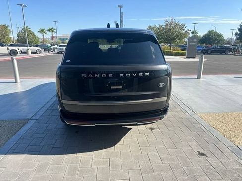 Used 2023 Land Rover Range Rover SE AWD/4WD image 6