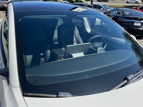 Used 2023 Tesla Model 3 Standard Range image 76