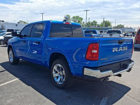 Used 2025 RAM 1500 Big Horn AWD/4WD image 4