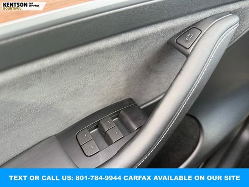 Used 2024 Tesla Model Y Long Range image 19