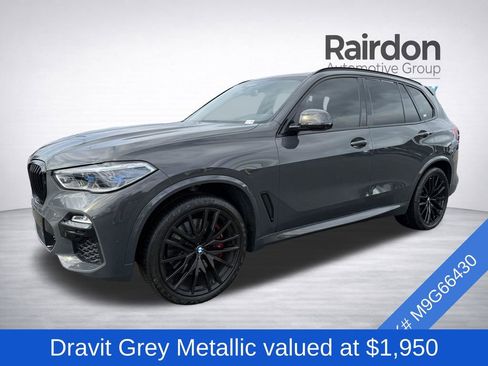 Used 2021 BMW X5 M50i w/ Executive Package image 3
