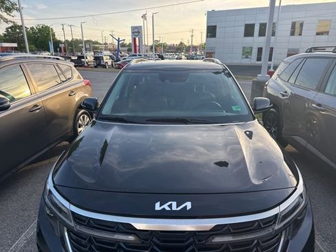 Used 2024 Kia Seltos EX AWD/4WD image 21
