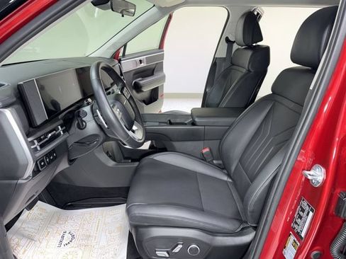 Used 2026 Hyundai Santa Fe SEL FWD image 12