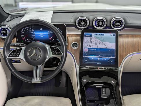 Certified 2023 Mercedes-Benz GLC 300 4MATIC image 5