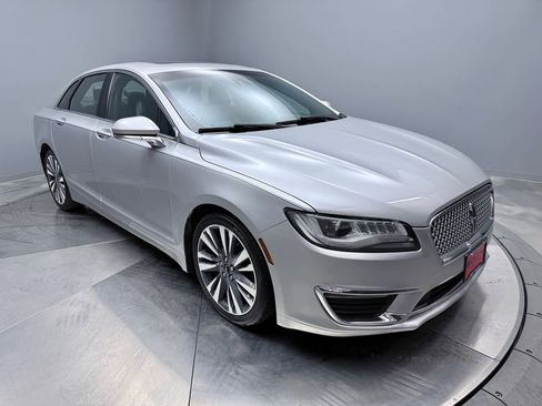 Used 2017 Lincoln MKZ Reserve w/ Climate Package image 3