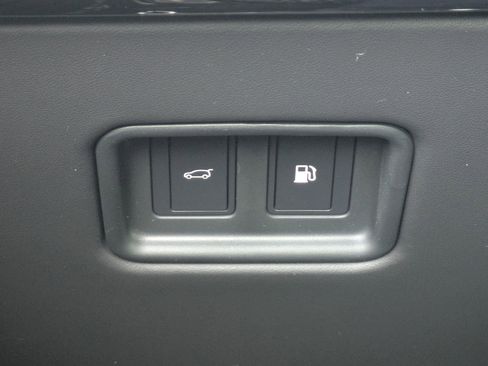 New 2025 Land Rover Range Rover Sport Dynamic SE image 17