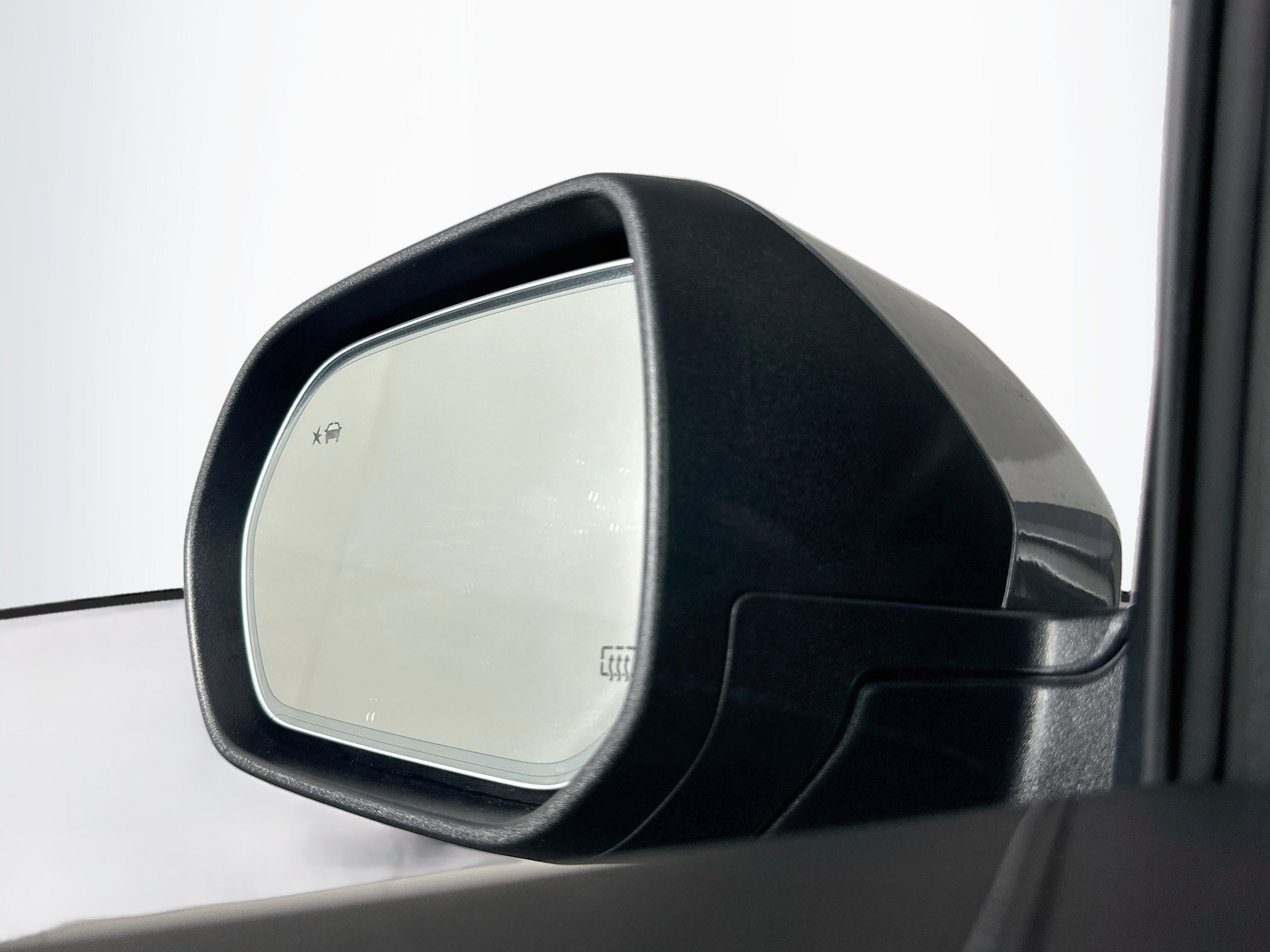 Used 2025 Buick Enclave Preferred FWD image 16