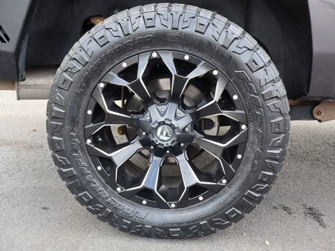 Used 2016 Chevrolet Suburban LT AWD/4WD image 45