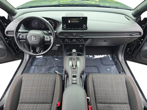 Used 2025 Honda HR-V Sport image 9